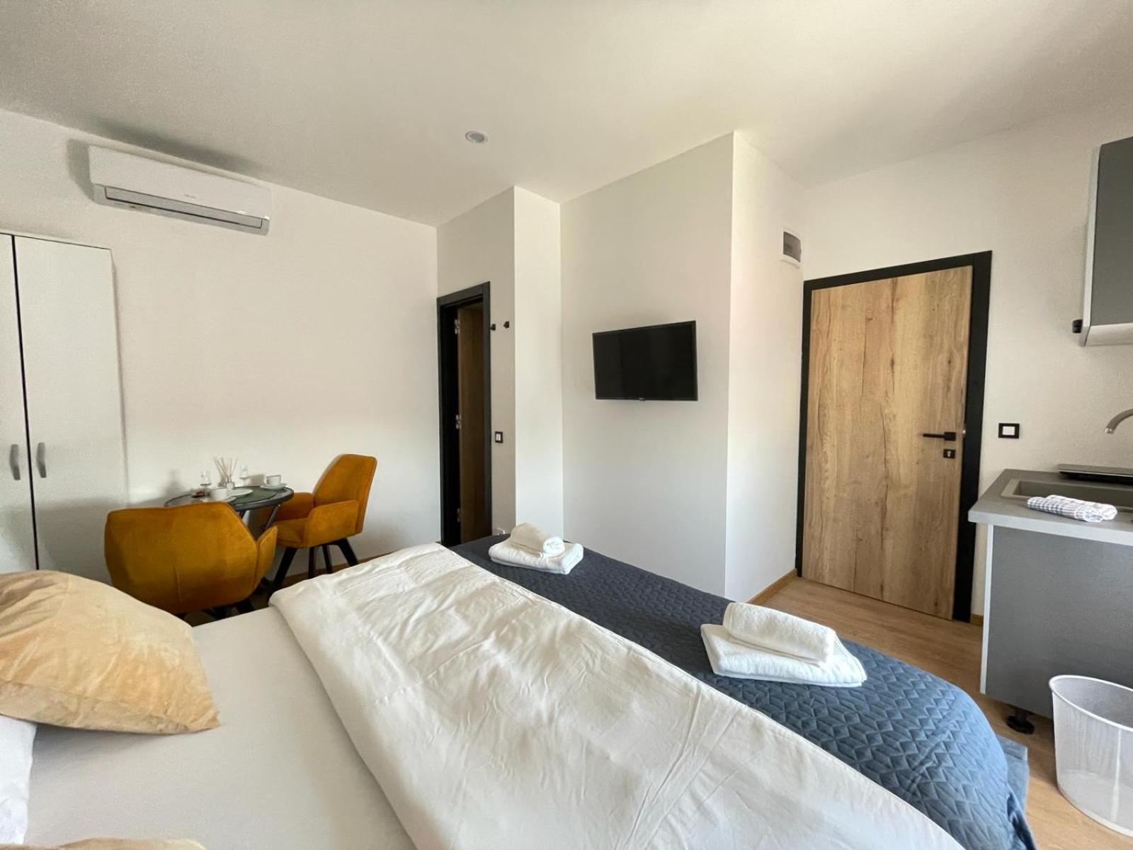 Astraluxe Apartment Fazana Ngoại thất bức ảnh