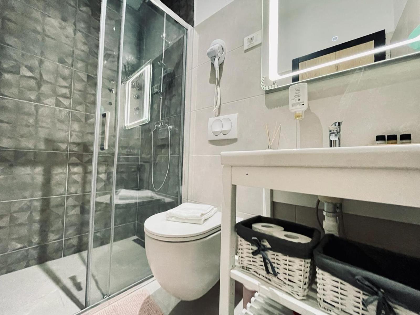 Astraluxe Apartment Fazana Ngoại thất bức ảnh